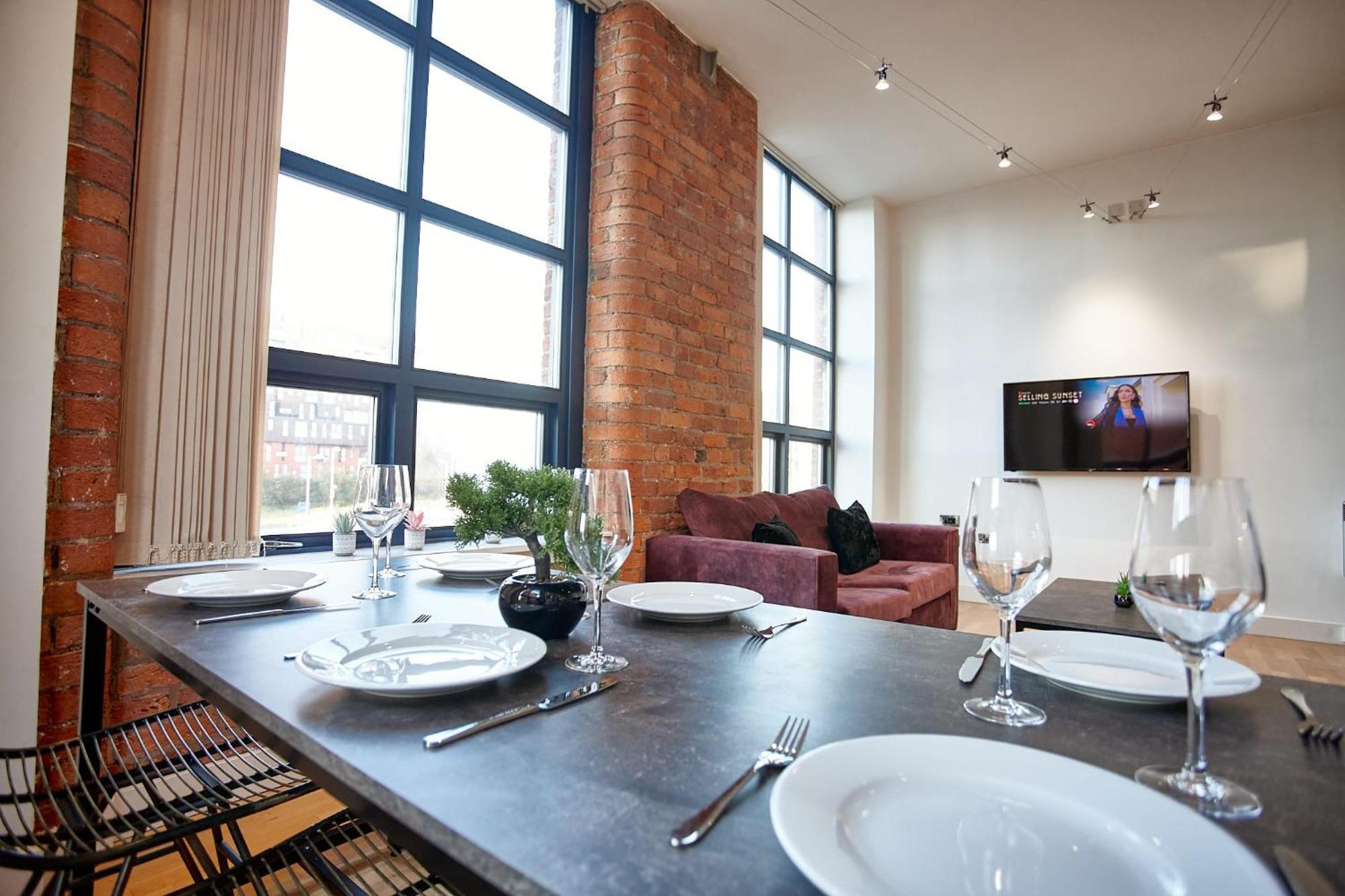 The Topaz Suite Manchester Dış mekan fotoğraf